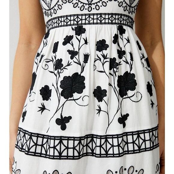Karen Millen Floral & Geo Embroidered Cutout Maxi Dress US 8 NWT Cotton - Picture 6 of 13